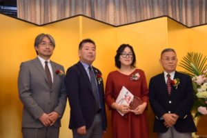  左から小山氏、柏井氏、古矢氏、山本氏