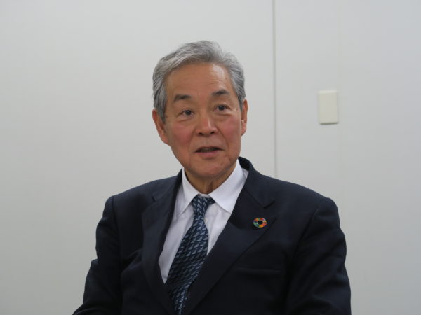  今年度の抱負を語る井水社長