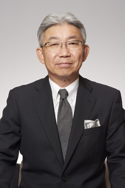  吉川英作氏