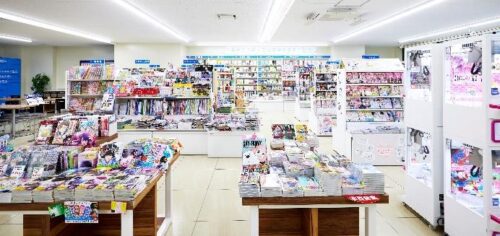  「ＬＡＷＳＯＮマチの本屋さん」売場のイメージ（ローソン向ヶ丘遊園南店）