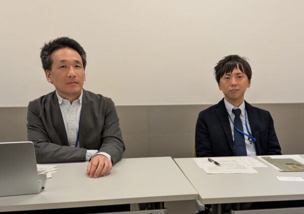  堀口氏（右）と是永氏