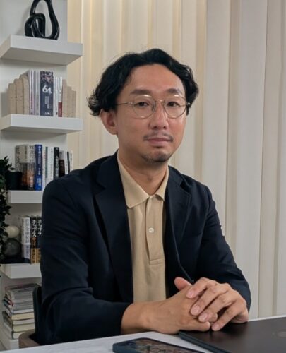  村井編集長