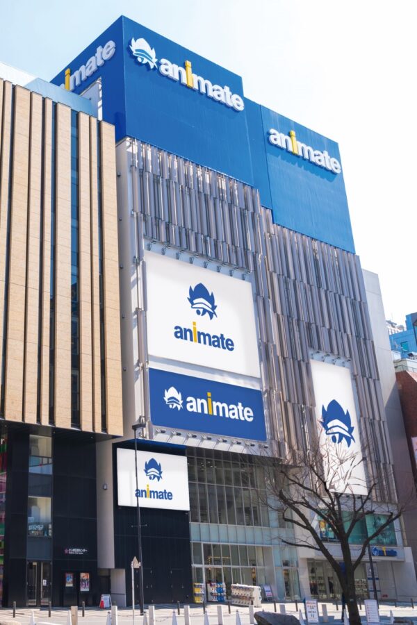  東京・池袋のアニメイト本店
