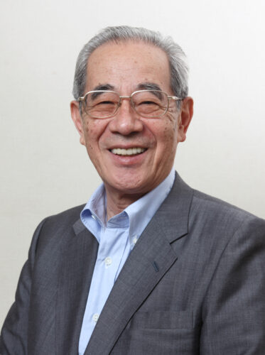  八木乾二氏